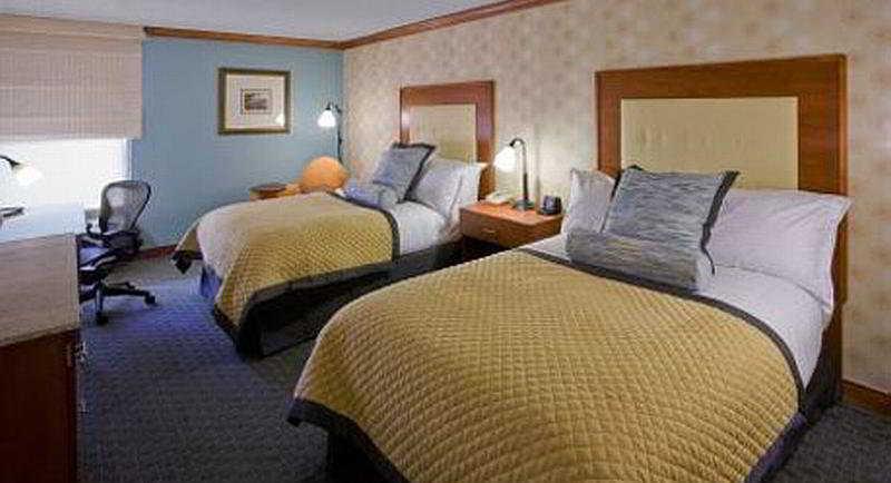 โฟร์ พอยต์ บาย เชอราตัน ริชมอนด์ แอร์พอร์ต Hotel แซนด์สตัน ห้อง รูปภาพ